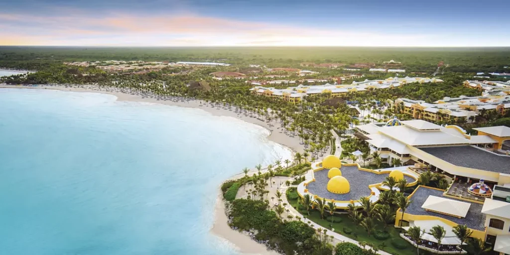 destinos de playa barcelo 7